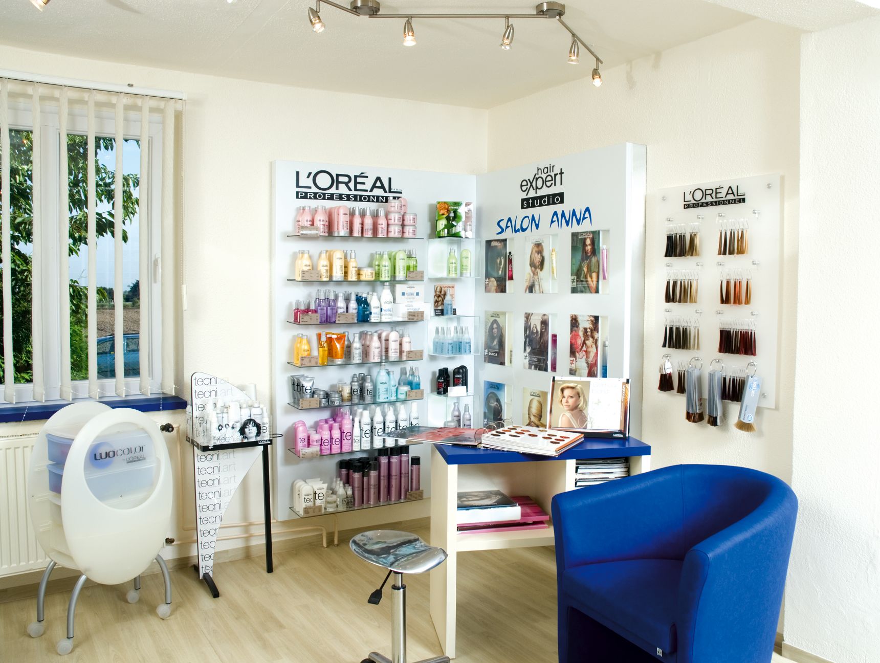 Anna Pešková Salon Anna