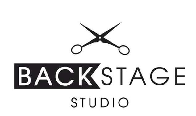 STUDIO BACKSTAGE